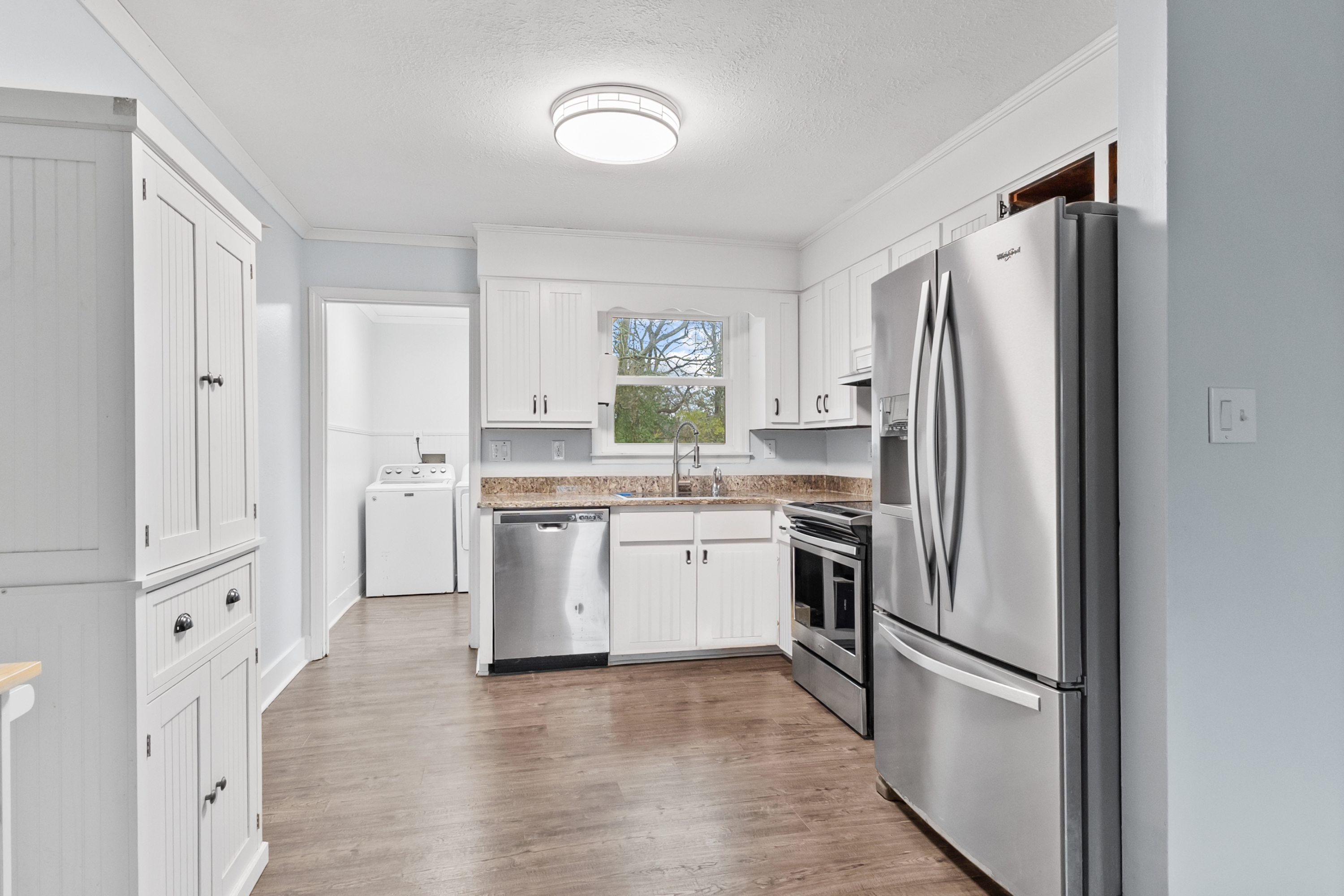 201 Hunter Drive - B